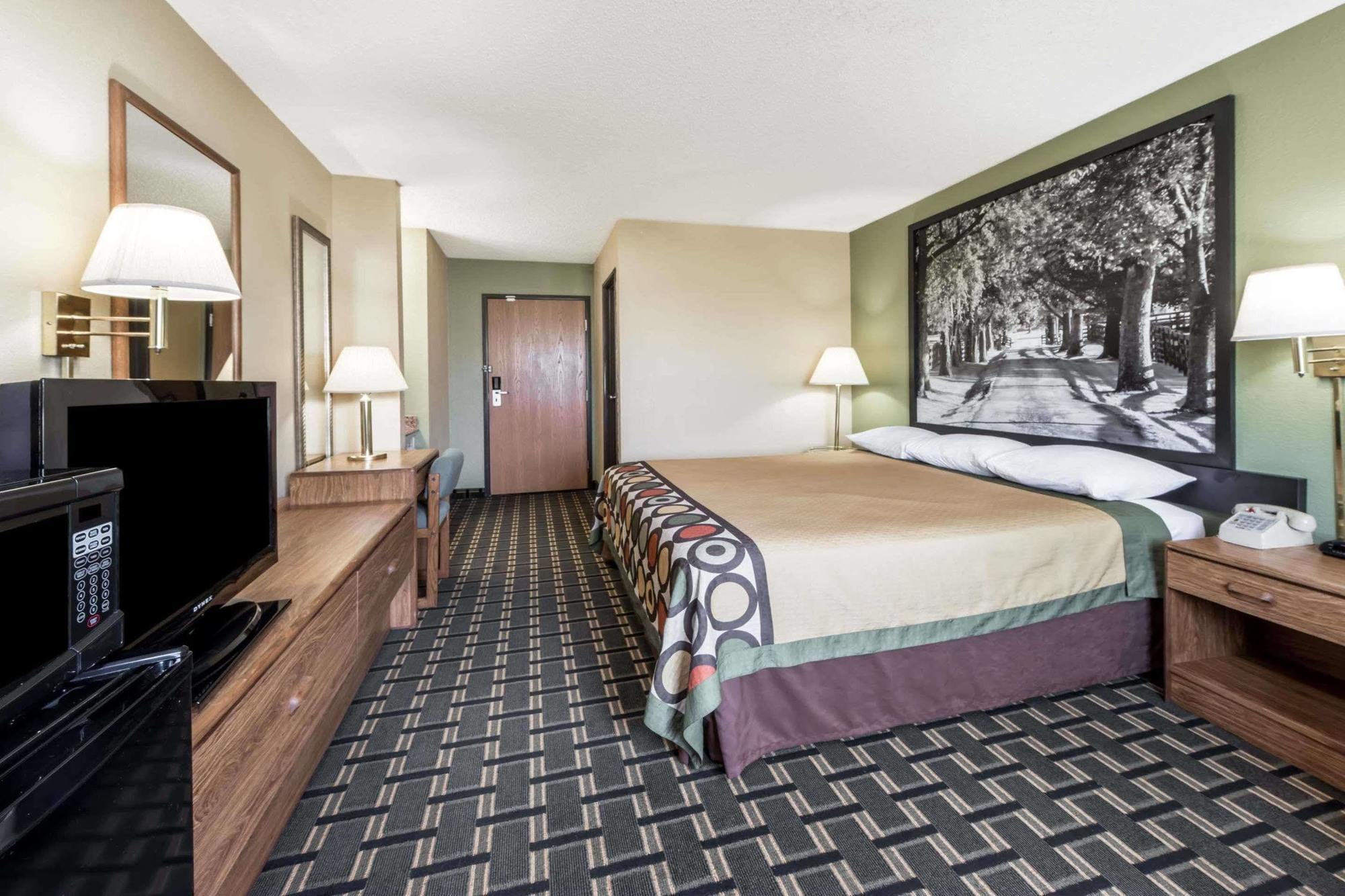Super 8 By Wyndham Greenville Dış mekan fotoğraf